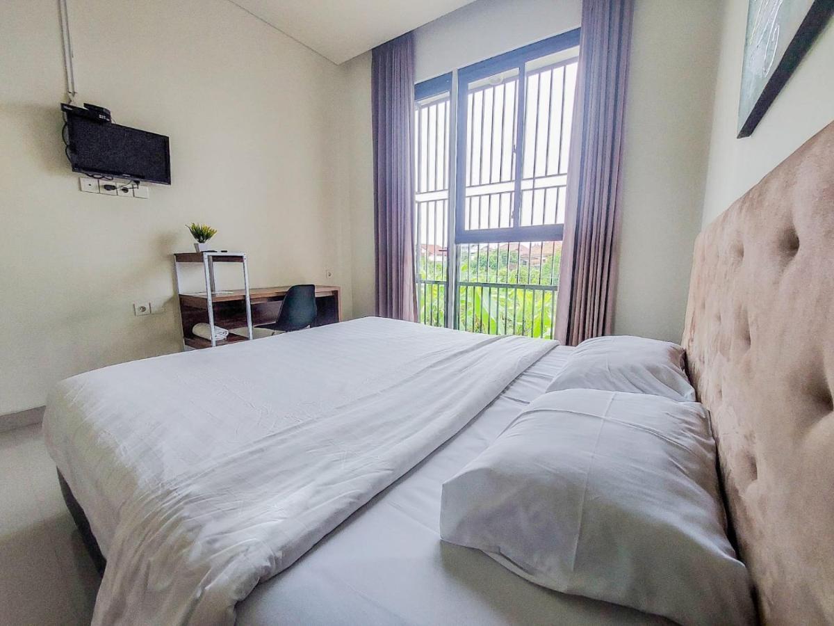 Legian Olivia Soho Guest House מראה חיצוני תמונה
