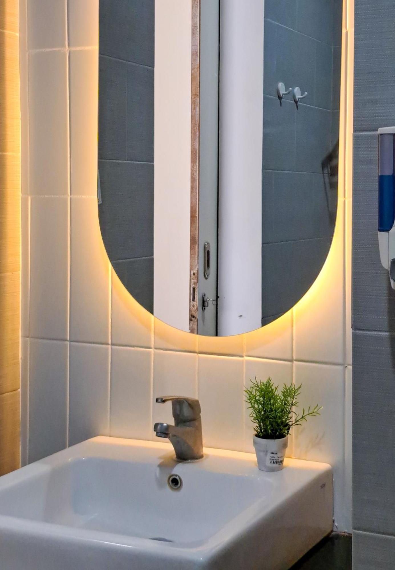 Legian Olivia Soho Guest House מראה חיצוני תמונה