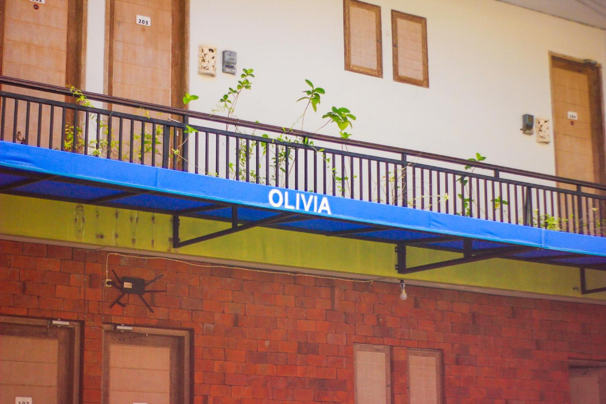 Legian Olivia Soho Guest House מראה חיצוני תמונה