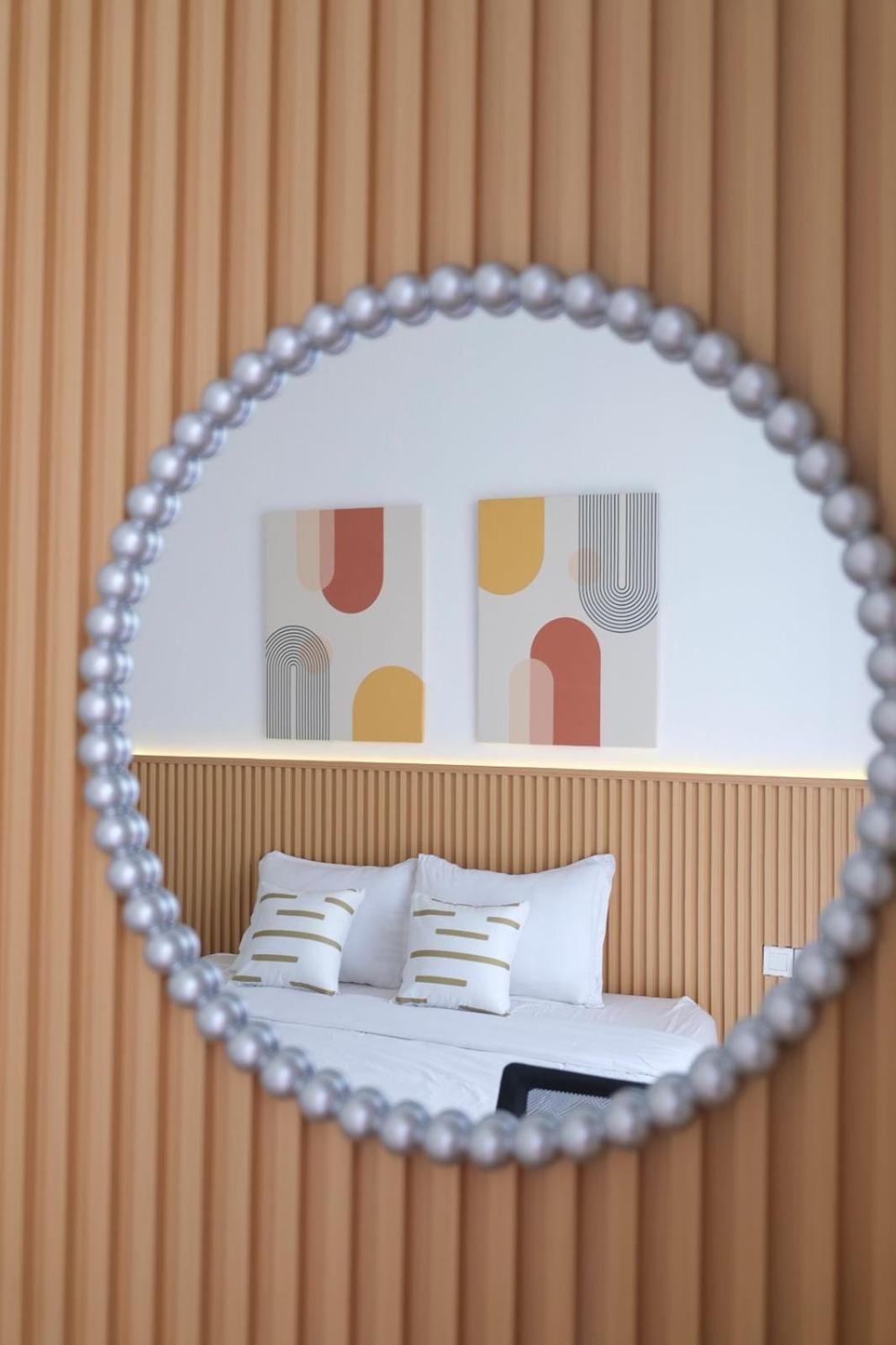 Legian Olivia Soho Guest House מראה חיצוני תמונה