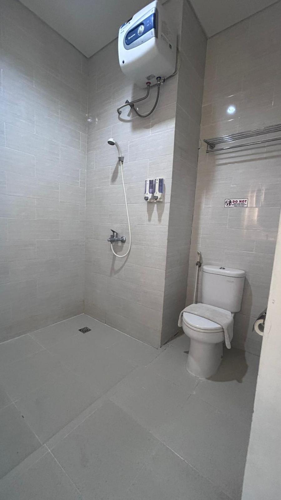 Legian Olivia Soho Guest House מראה חיצוני תמונה